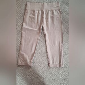 Fashion nova leggings